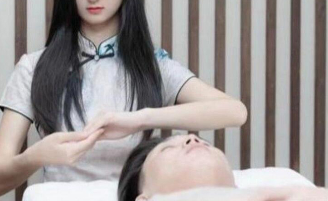 上海虹口区SPA包里的必备好物：从入门到资深